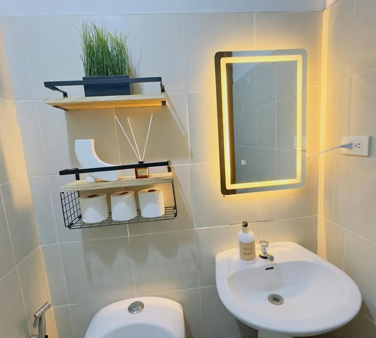 2Br Condo Unit Near Bgc Manila 0*,