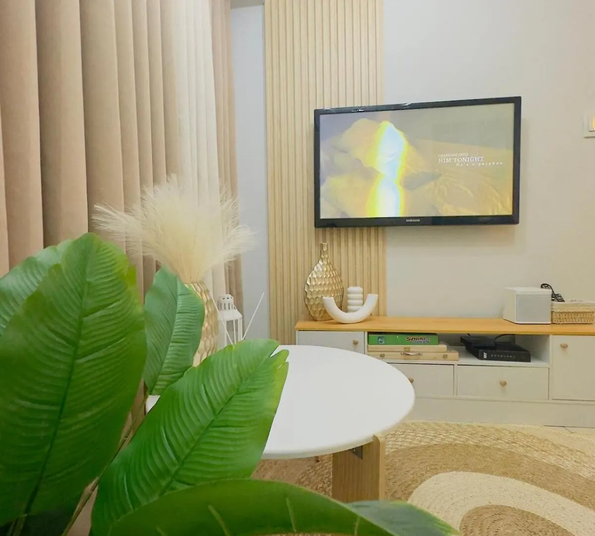 2Br Condo Unit Near Bgc Manila