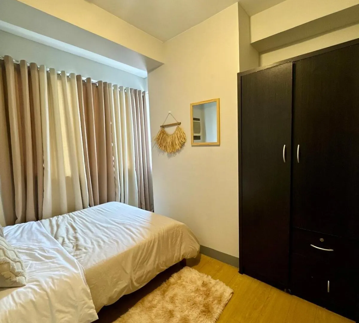 Apartment 2Br Condo Unit Near Bgc Manila Philippines